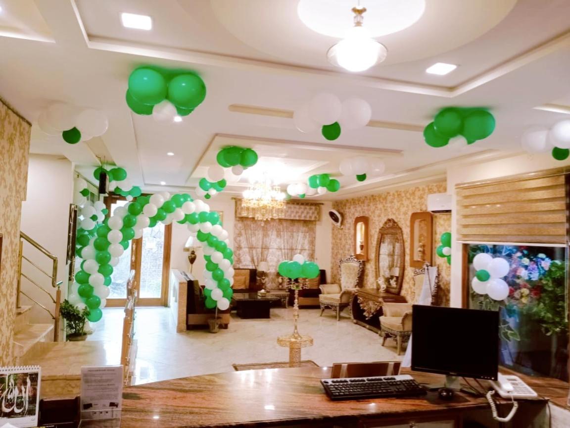 מולטאן Hotel S.R. Lounge מראה חיצוני תמונה